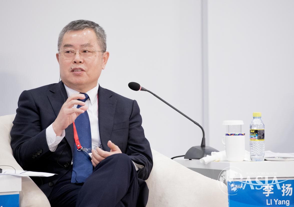 李扬（国家金融与发展实验室理事长）在新兴经济体：资本外流与债务风险分论坛发言