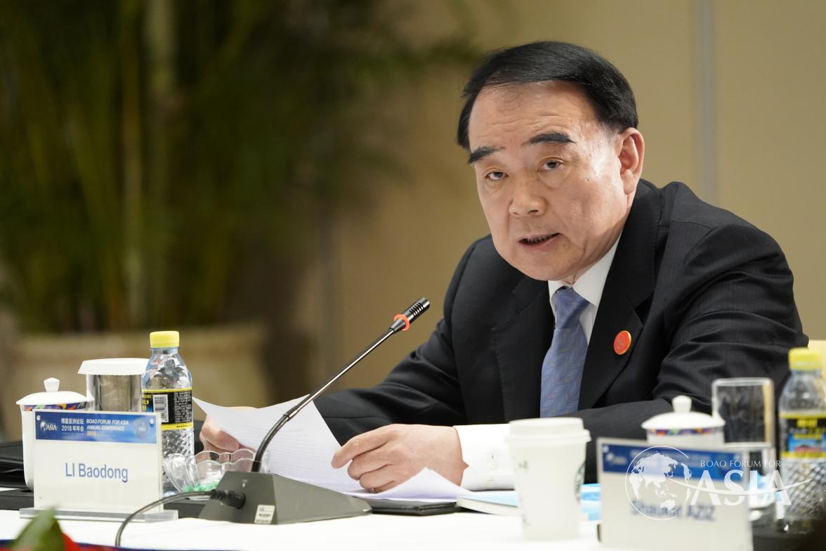 李保东（博鳌亚洲论坛秘书长、中国外交部副部长）在博鳌亚洲论坛新一届理事会会议上发言