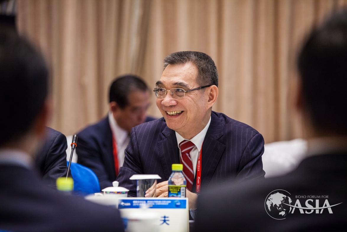 林毅夫（北京大学国家发展研究院名誉院长）在新时期扩大两岸经济合作的路径与方向两岸企业家圆桌发言