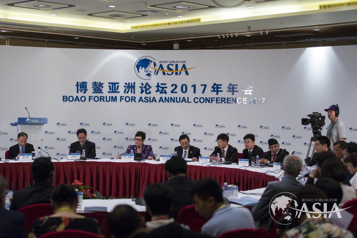 session of New Prospects for Asian Media Cooperation [scene8]