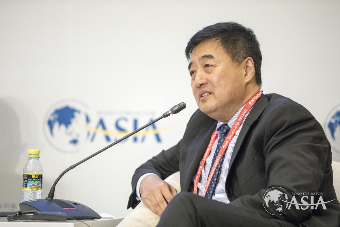 ZHANG Hongli（Partner & Co-Chairman, HOPU INVESTMENTS）speaks at The Financial Sector “Breaking Through” session