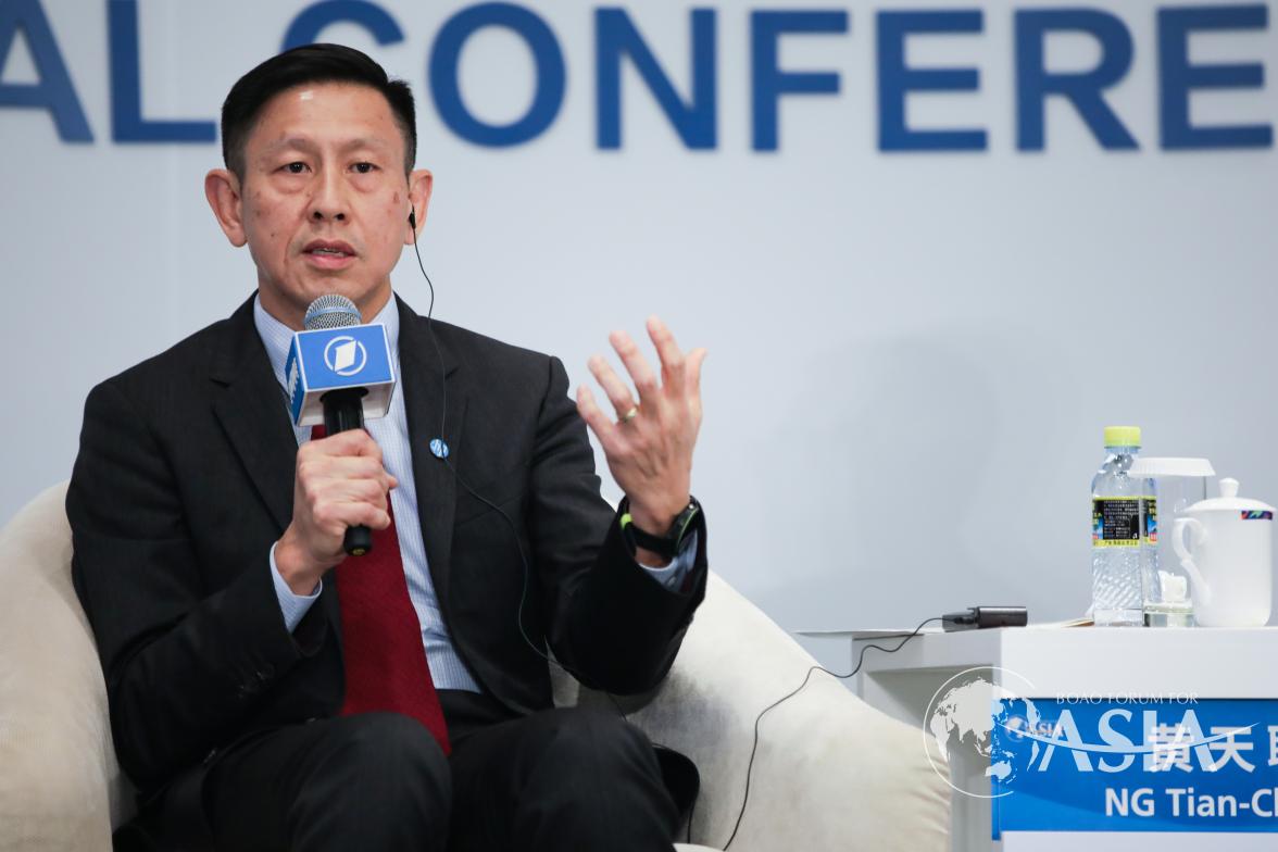 NG Tian-Chong（Global Vice President & President of Asia Pacific and Japan, HP）speaks at  TV Session-Building Resilience into the Manufacturing Sector